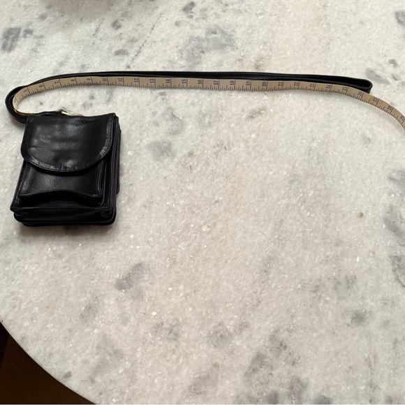 Americana by SHARIF Black Leather Crossbody Bag - Picture 6 of 9